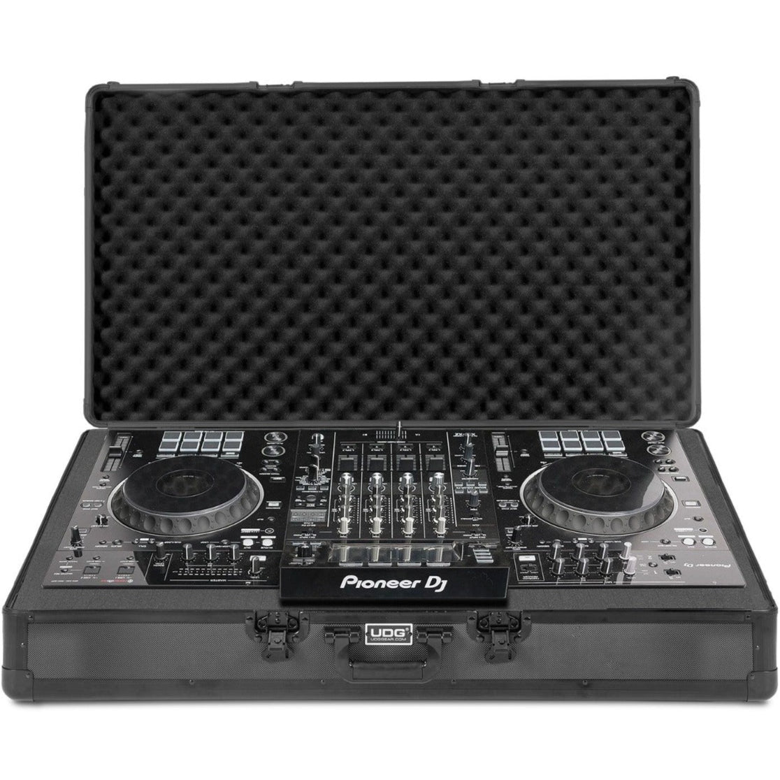 UDG Ultimate Pick Foam Flight Case Multi Format 3XL Black MK2 DJ flight case, front view
