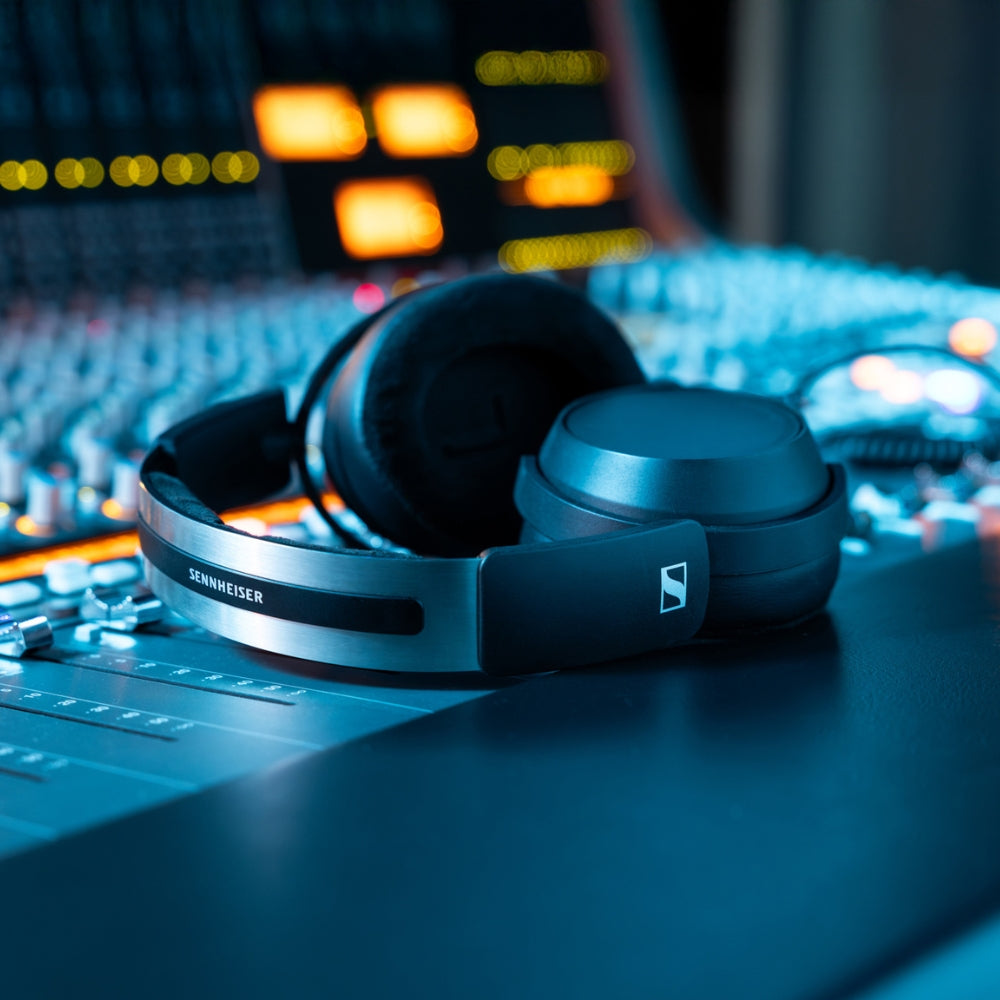 Sennheiser HD 480 Pro vs HD 480 Pro Plus: Closed-Back Studio Reference