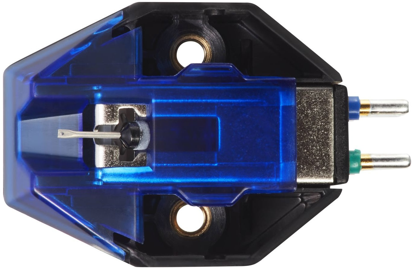 Goldring E4 turntable cartridge with stylus, black and gold design, mounted on tonearm for high-quality vinyl playback.