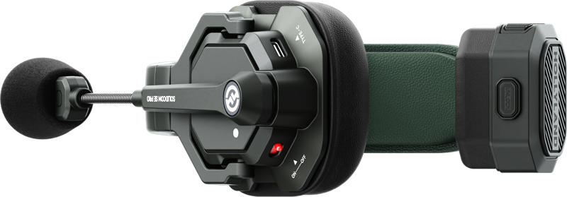 Hollyland Solidcom SE Pro dual wireless headset system for professional video communication and audio clarity.