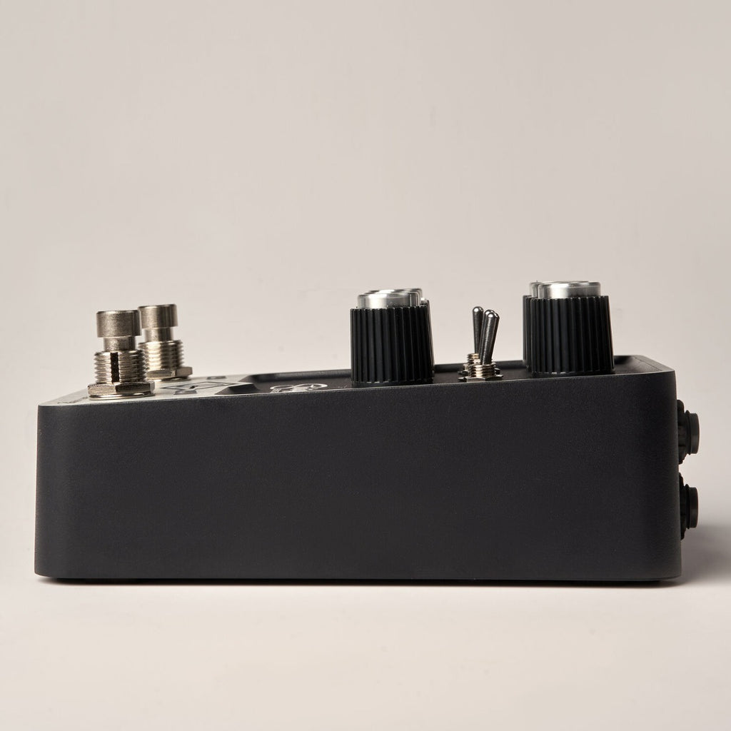 Universal Audio UAFX Starlight Echo Station - Soundium