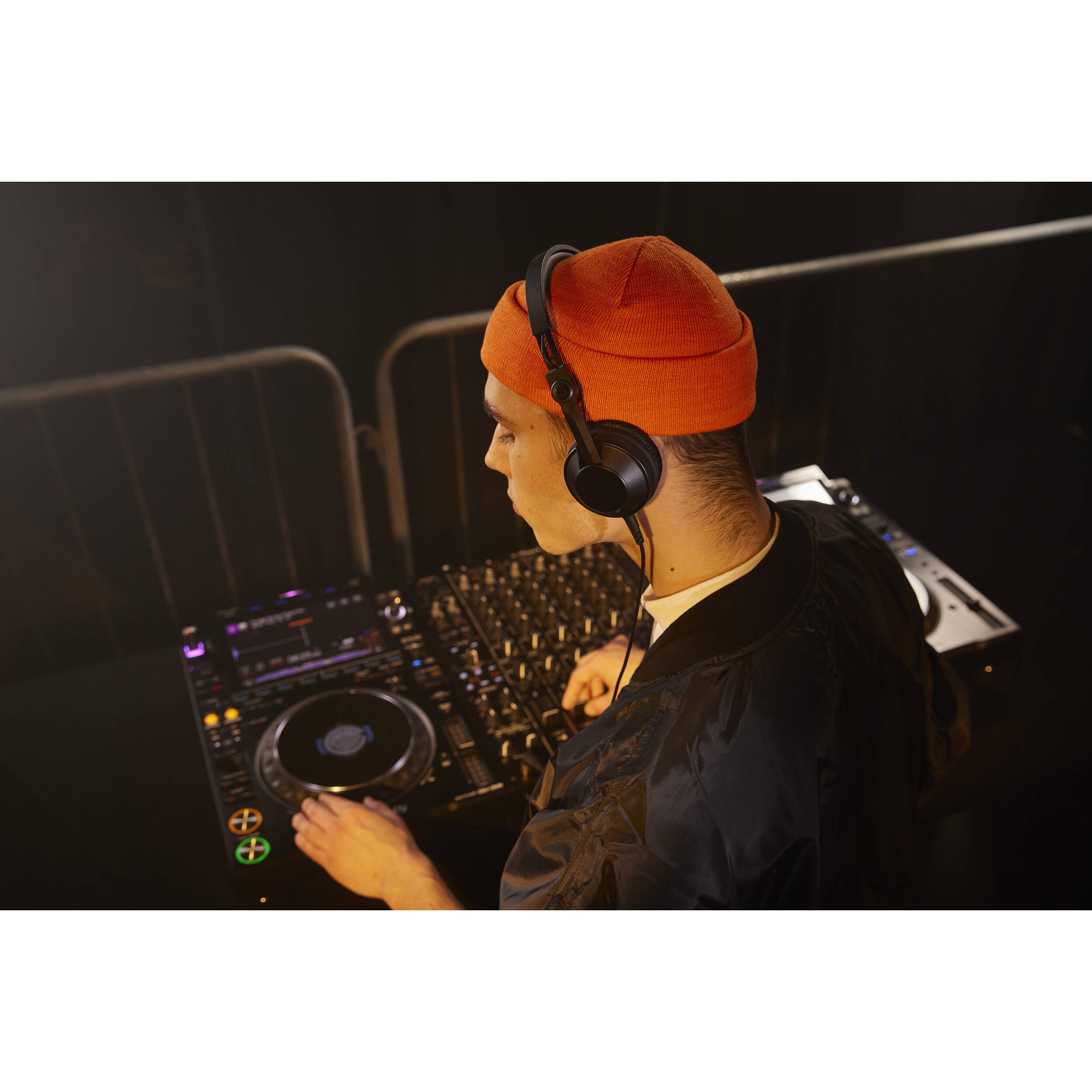 Pioneer HDJ-CX - Soundium