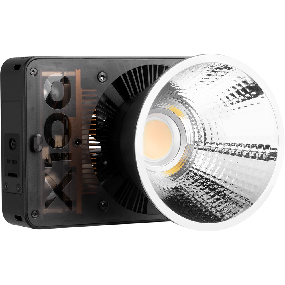 Zhiyun Molus X100 Bi-Color LED light showing adjustable brightness and color temperature settings.
