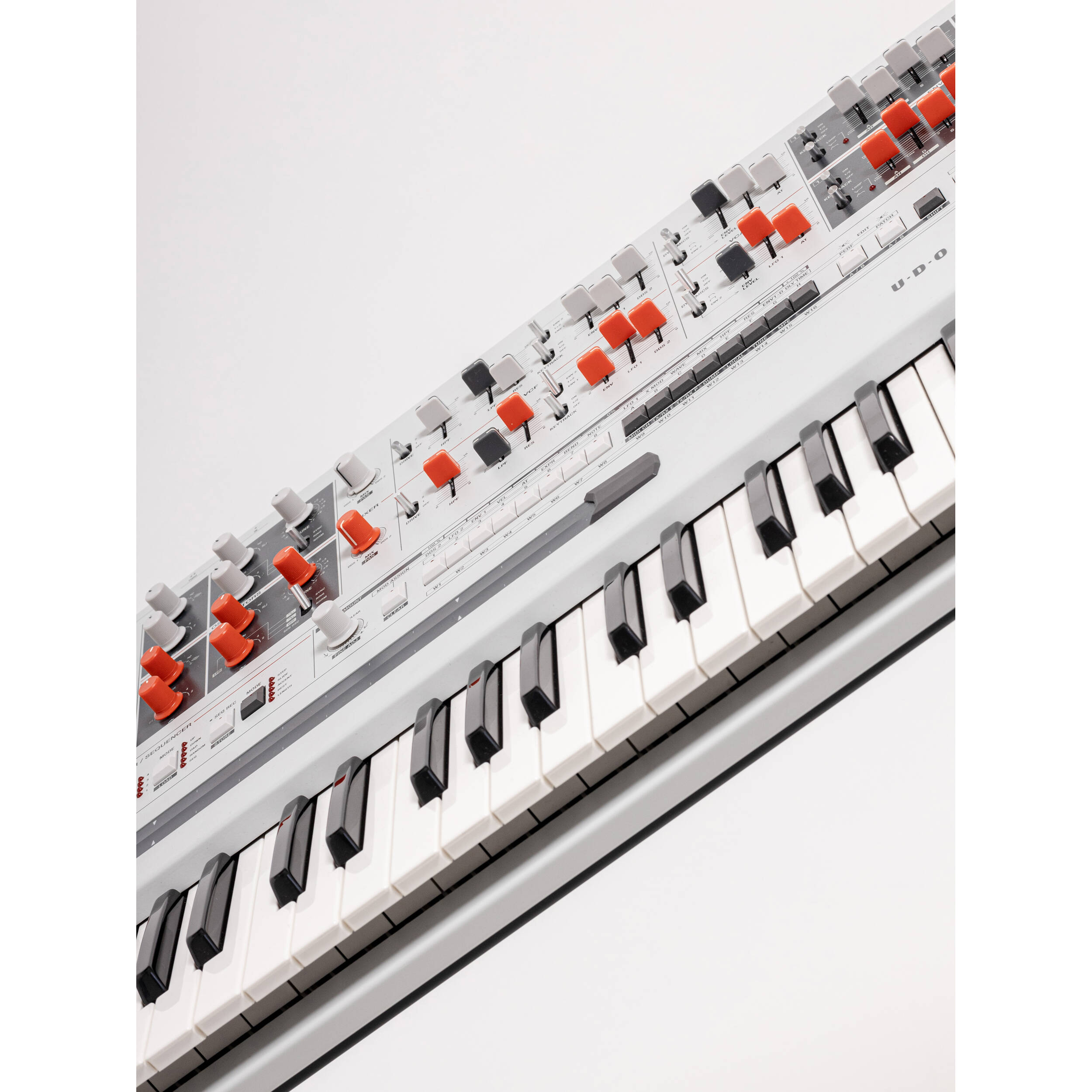 UDO Audio Super Gemini synthesizer with vintage-inspired design and multiple control knobs for rich analog sound.