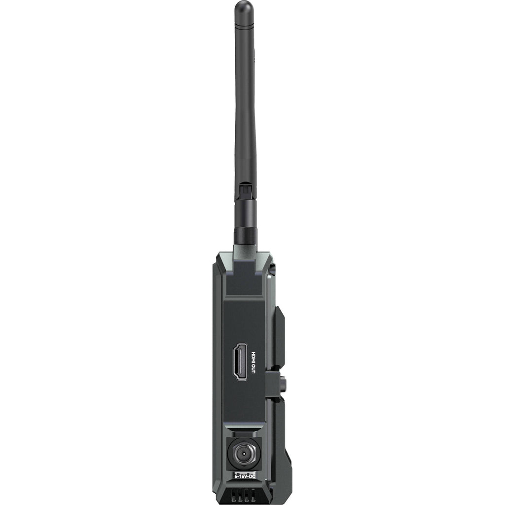 Hollyland Pyro H wireless video receiver connected to a camera system with antennas and display screen, part of Hollyland wireless video system.