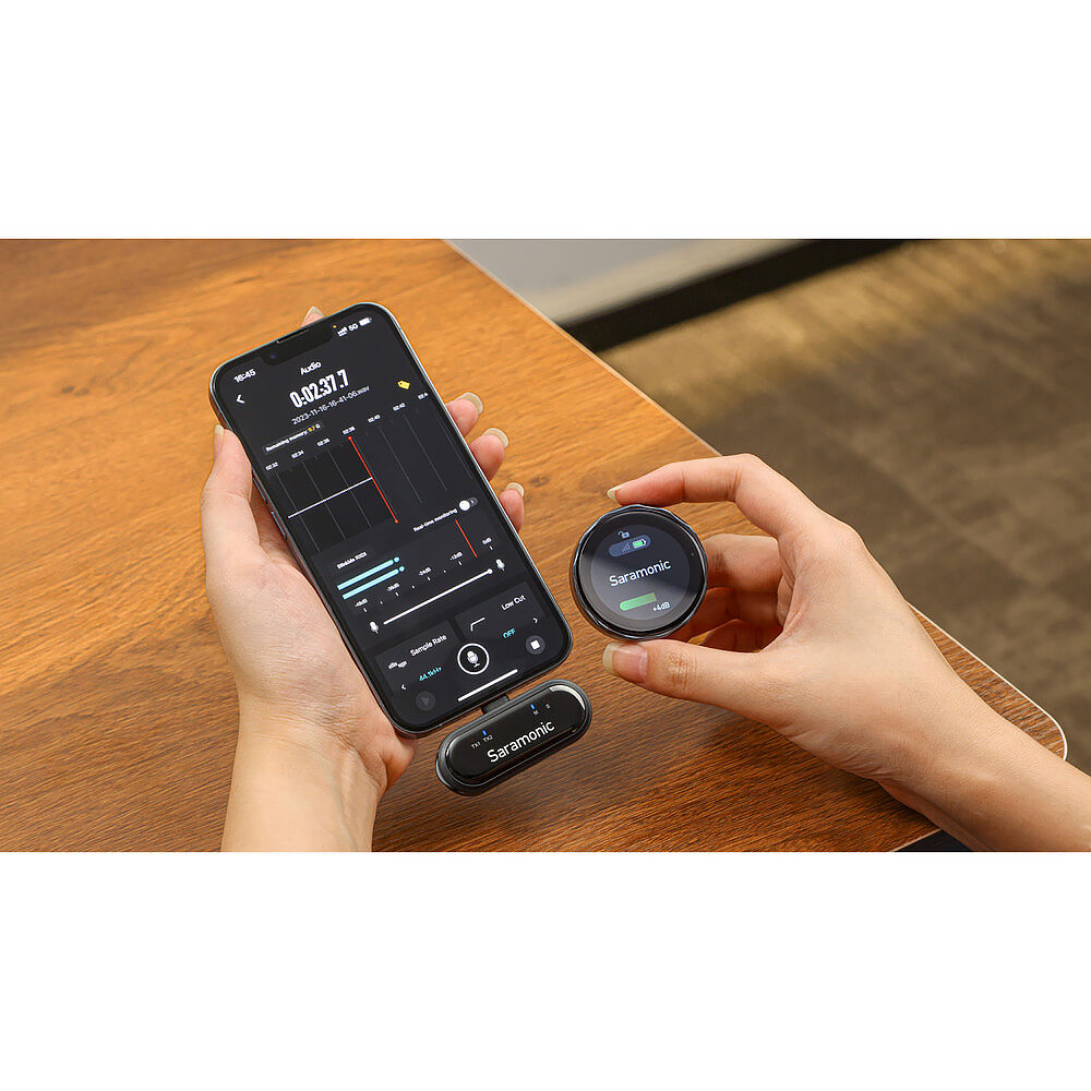Wireless microphone system by Saramonic BlinkMe U2 for creators, featuring compact receiver and transmitter with microphone accessories.