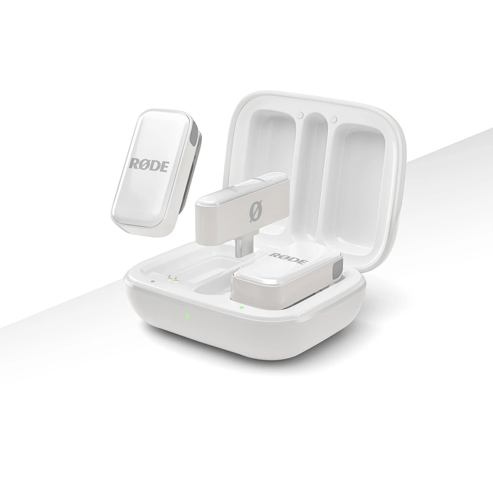 Rode Wireless Micro Lightning system with transmitter and receiver, compact wireless microphone for mobile audio recording.