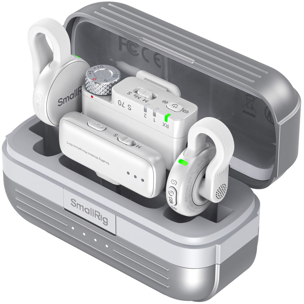 SmallRig S70 wireless microphone system with 2 transmitters, 2 receivers, and charging case, ideal for professional audio recording.