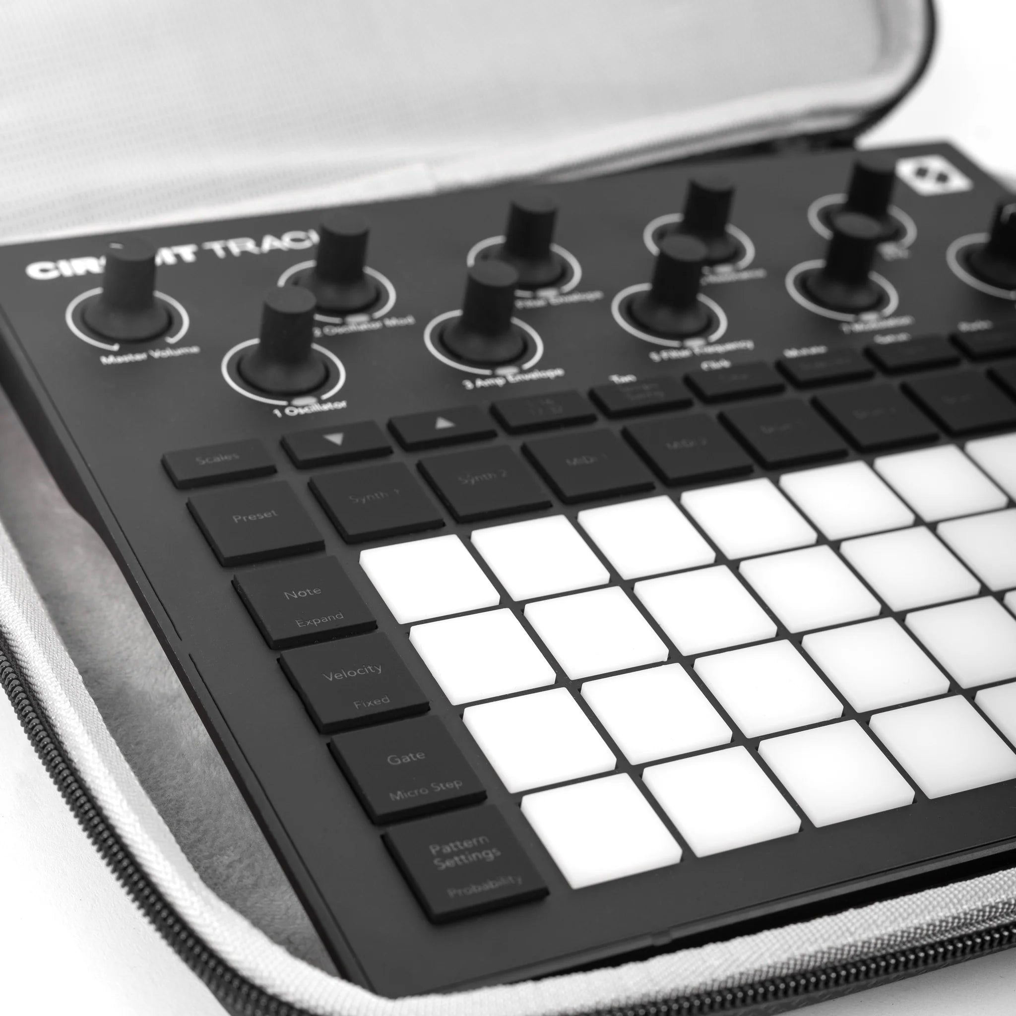 Analog Cases Glide Case (for Novation Circuit Tracks / Rhythm) studio case, close-up detail