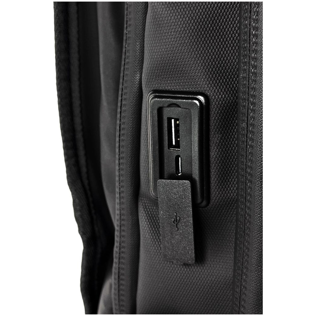 Analog Cases Trakpack Roll, usb passthrough
