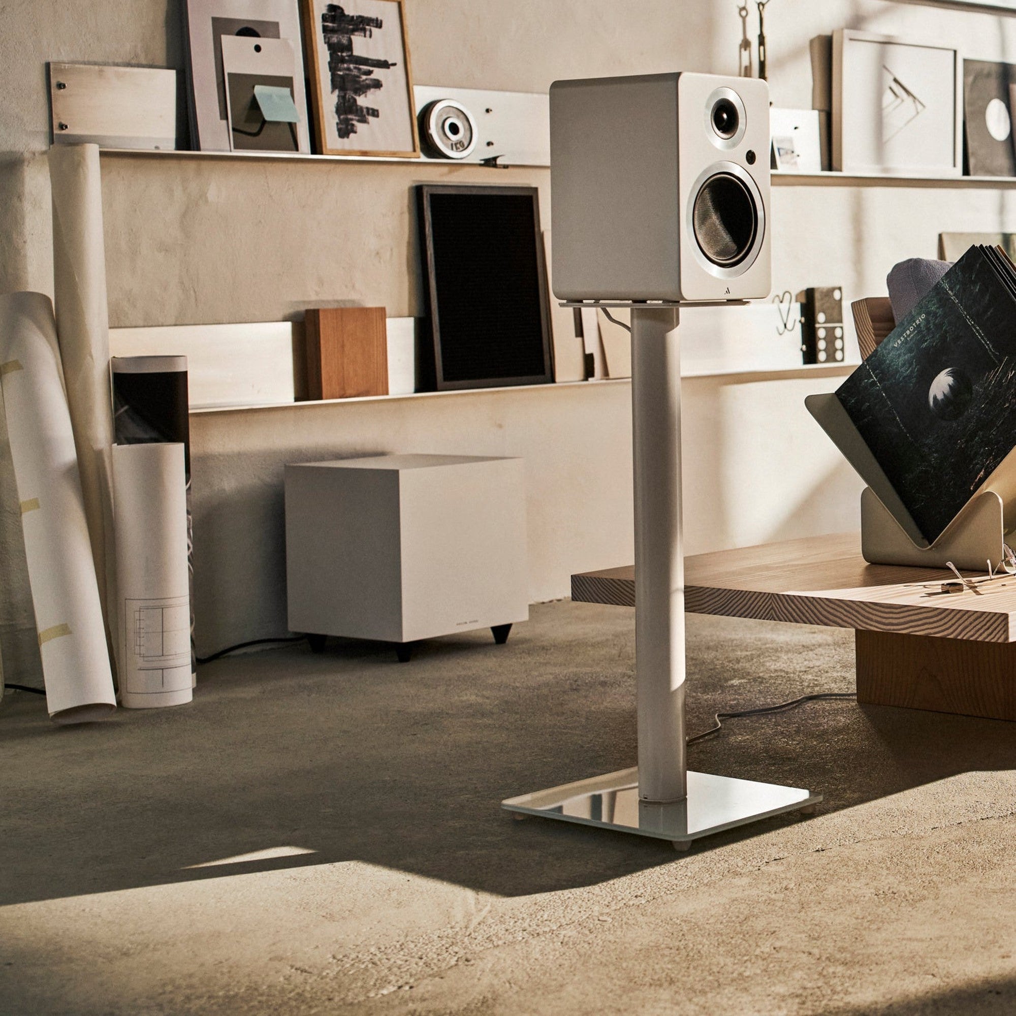 Argon Audio BERLIN SUB 10 in a home setup, White