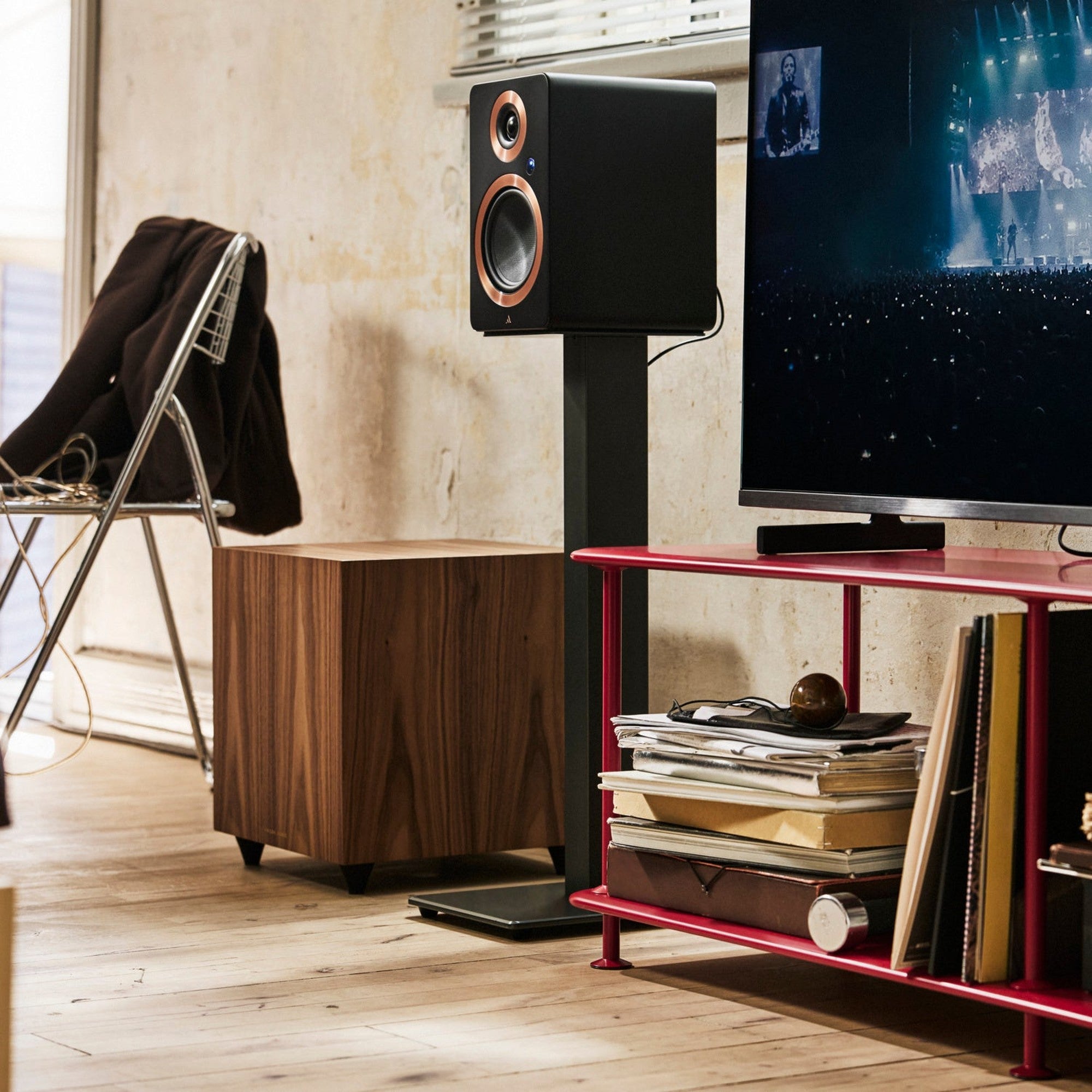 Argon Audio BERLIN SUB 12 in a living room, Walnut