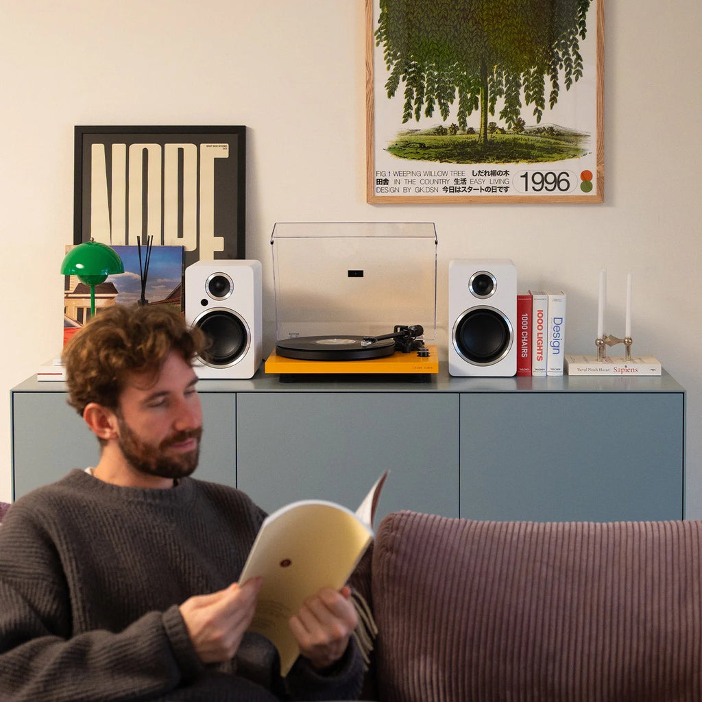 Argon Audio Fenris A5 active bookshelf speakers, front