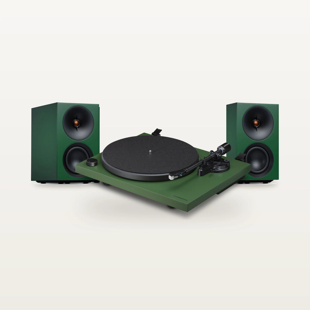 Cambridge Audio Spira turntable and L/R S speakers vinyl set in Green