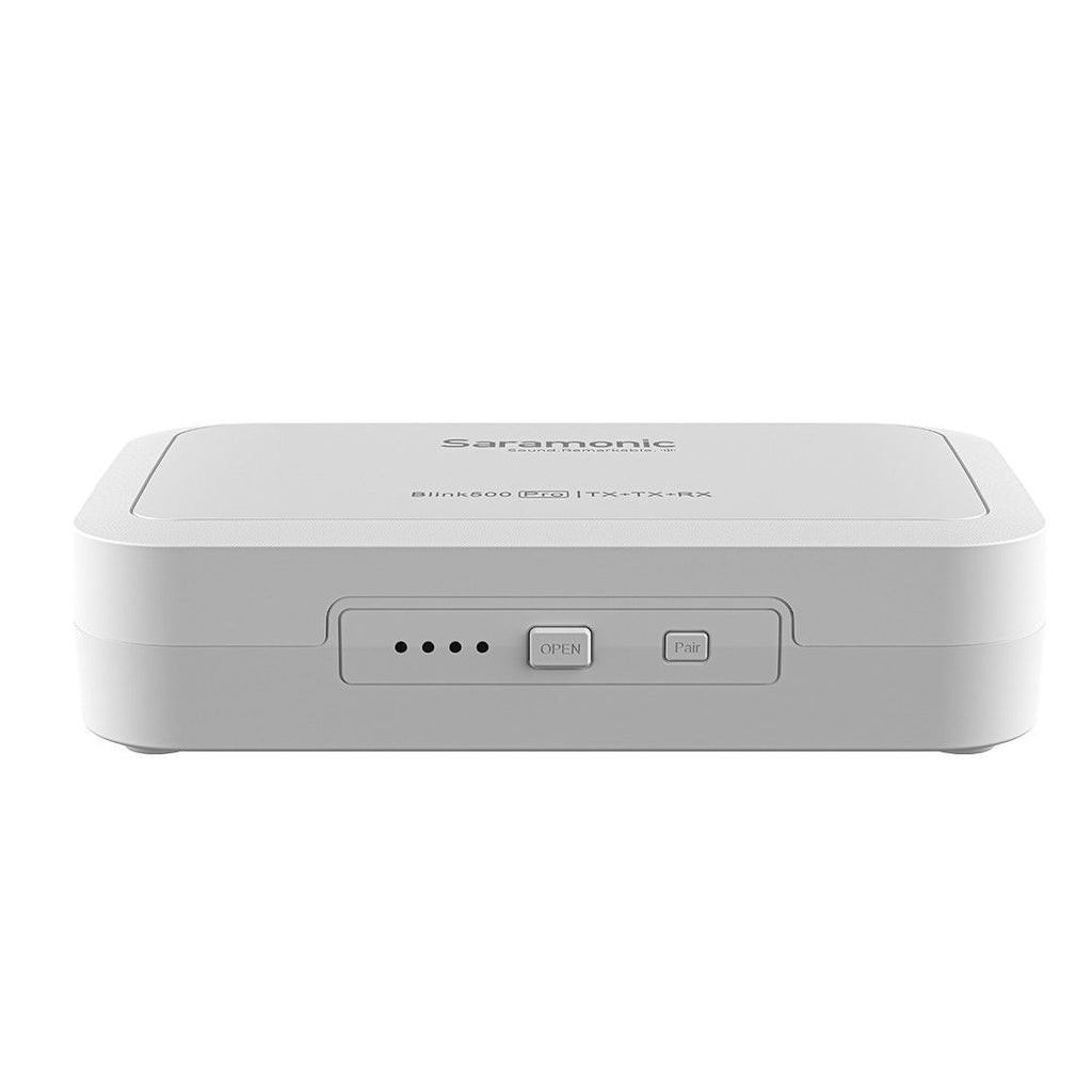 Saramonic Blink 500 Pro B1 wireless microphone system for creators, featuring transmitter and receiver with 2.4 GHz connectivity