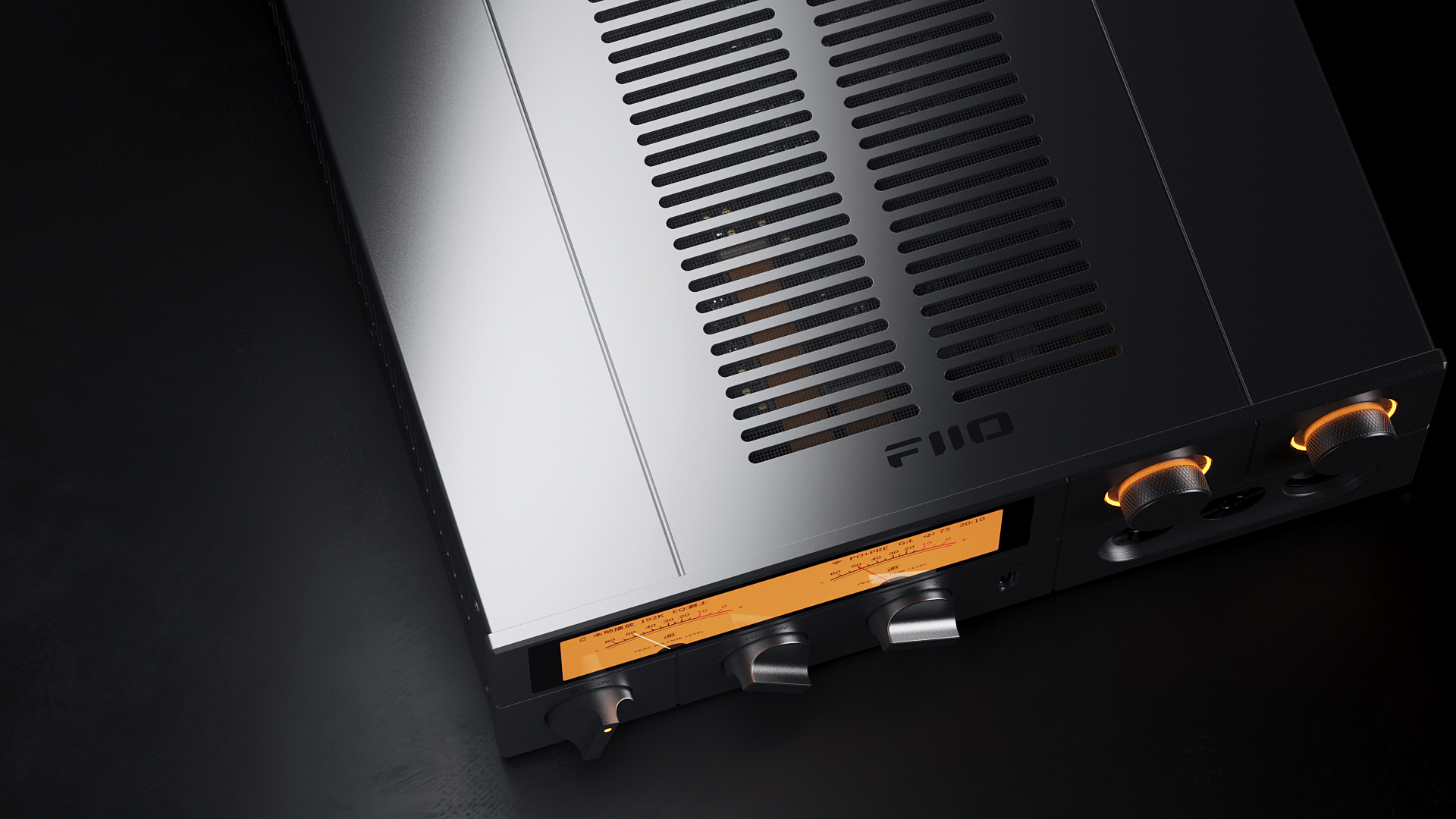 FiiO K17 headphone amp / DAC, view 12