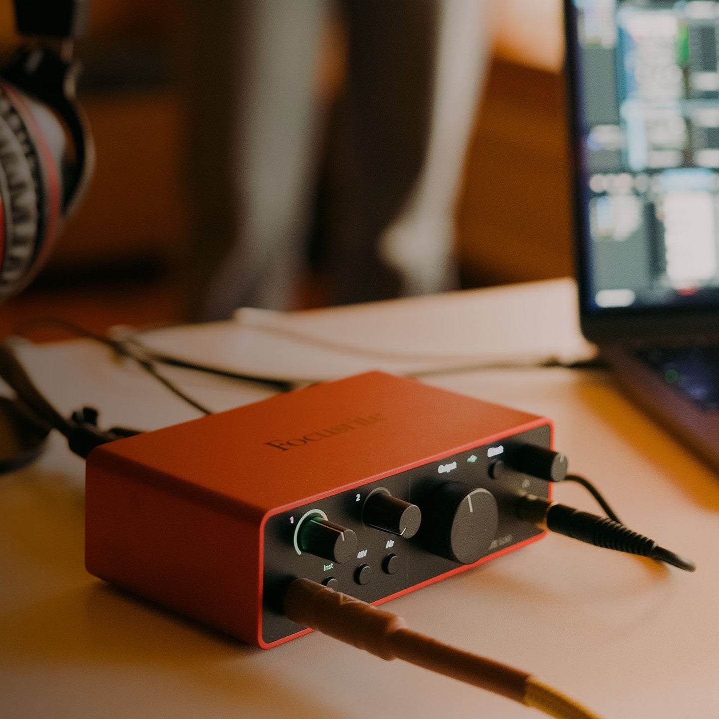 Focusrite Scarlett Solo 4th Gen USB audio interface, lifestyle setting