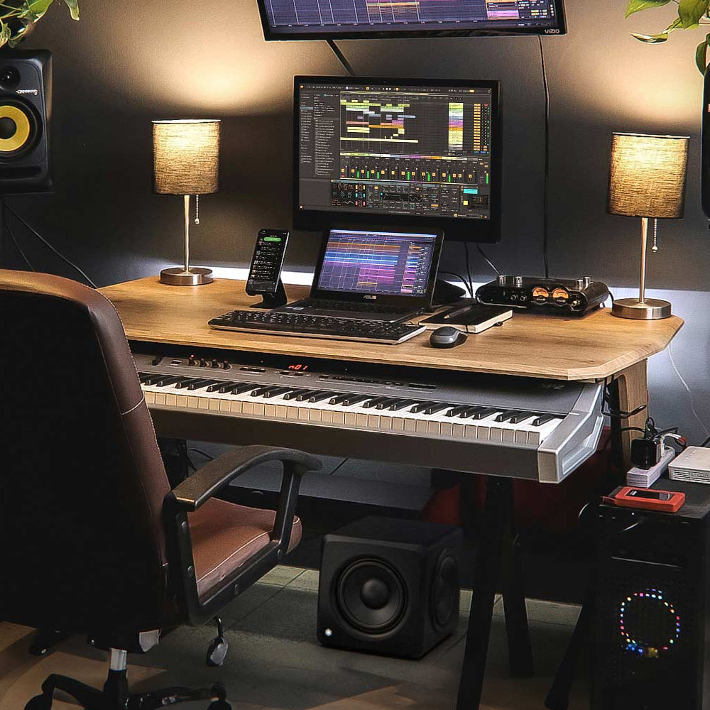 IK Multimedia iLoud Sub subwoofers, angle 7