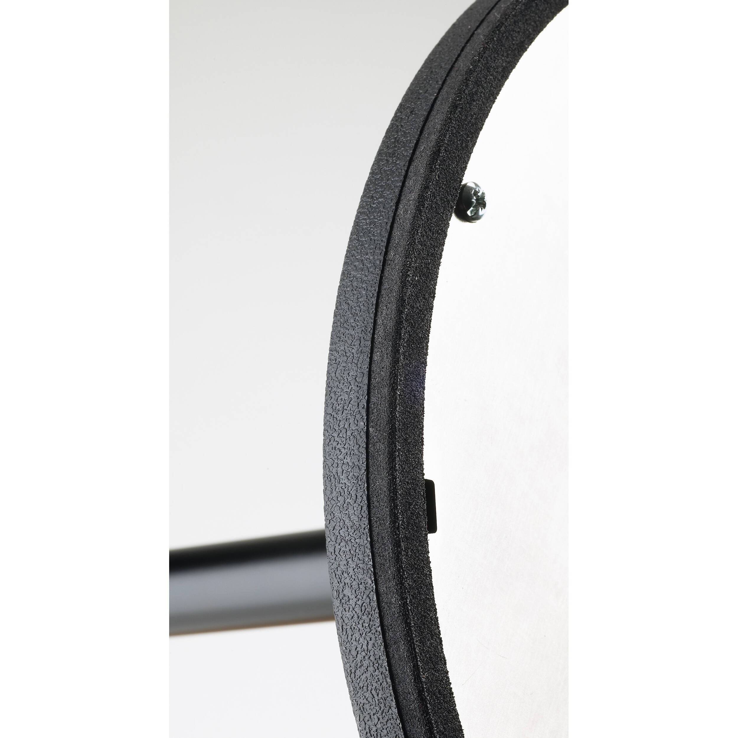 K&M 26050 floor microphone stand, detail view