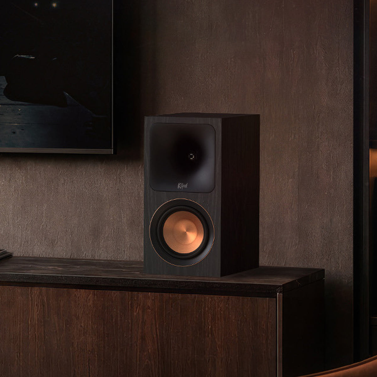 Klipsch RP-500PM powered speakers, Ebony, on a media console
