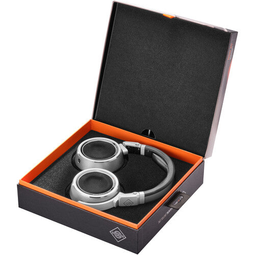 Neumann NDH 30 studio headphones, black.