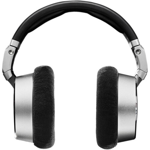 Neumann NDH 30 studio headphones, black.