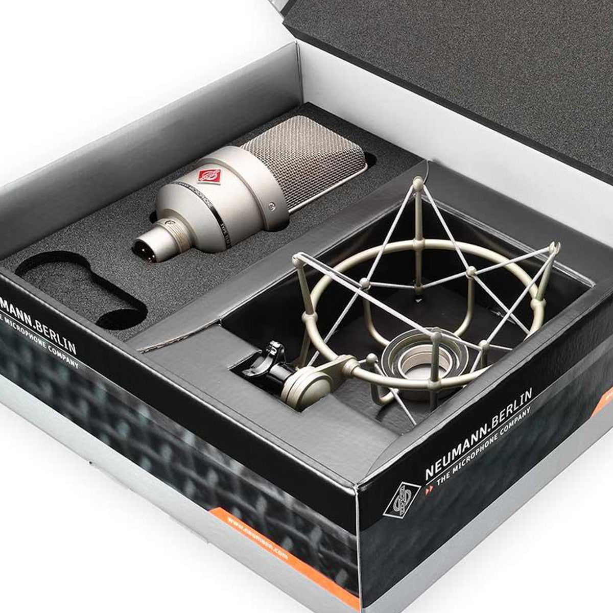 Neumann TLM 103 Studio Set condenser microphone, silver, box contents
