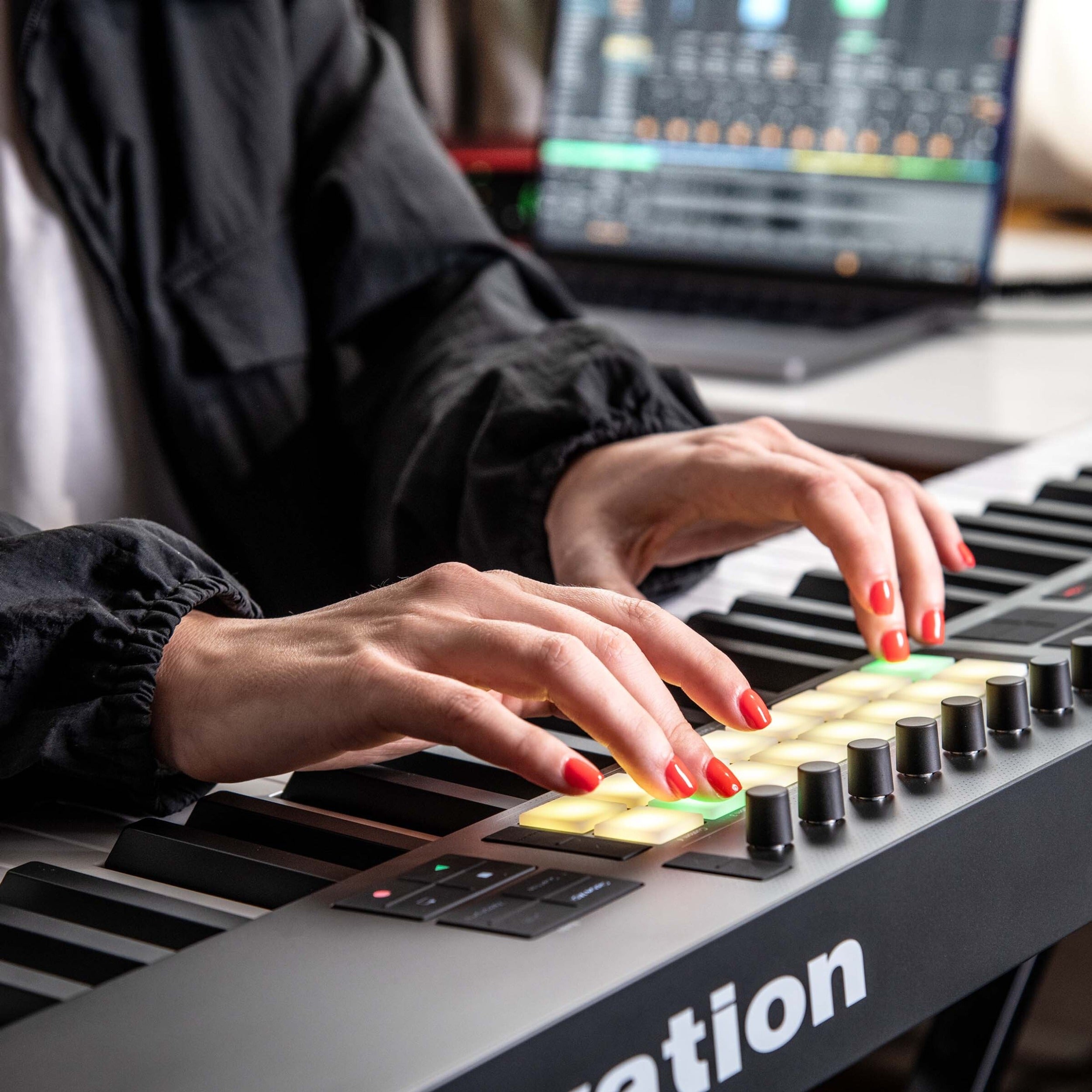 Novation Launchkey 49 MK4 MIDI keyboard