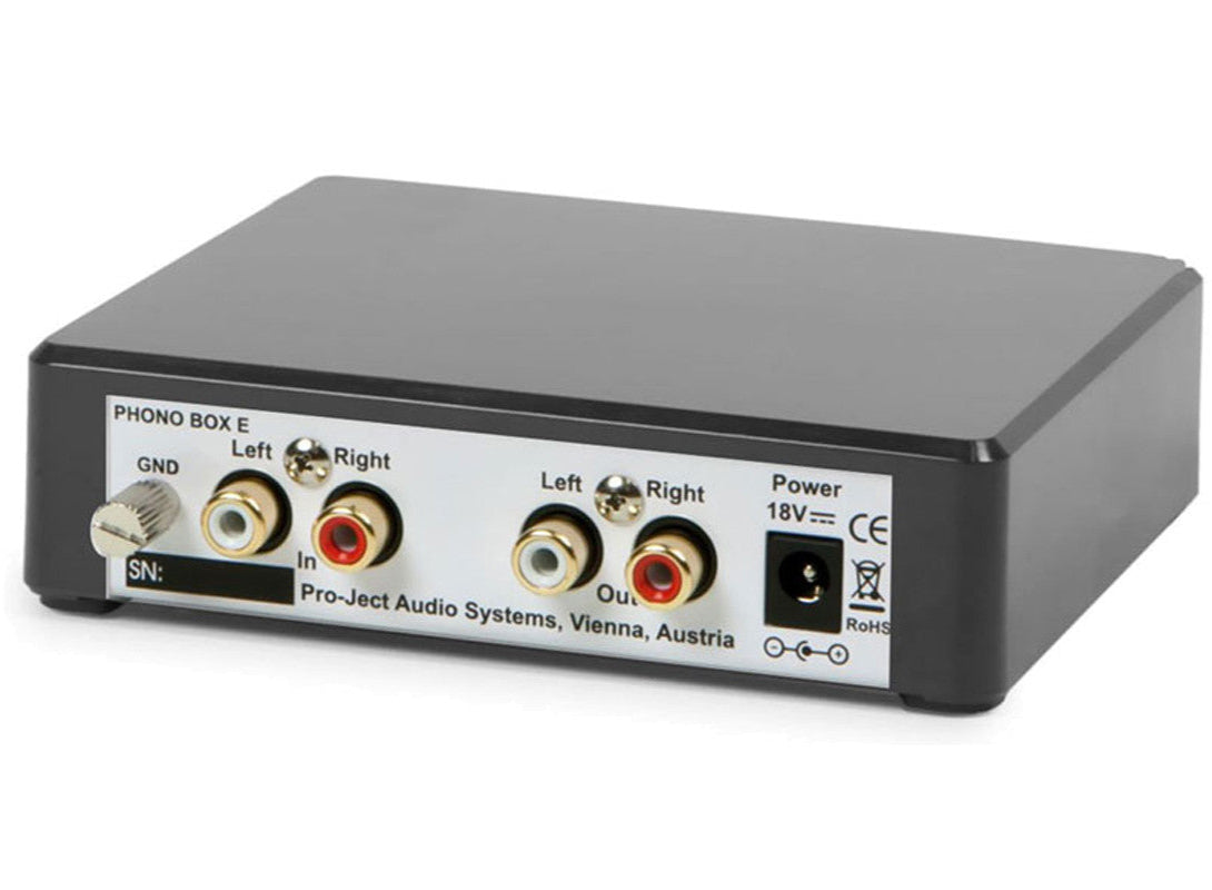 Pro-Ject Phono Box E phono preamplifier, rear connectors