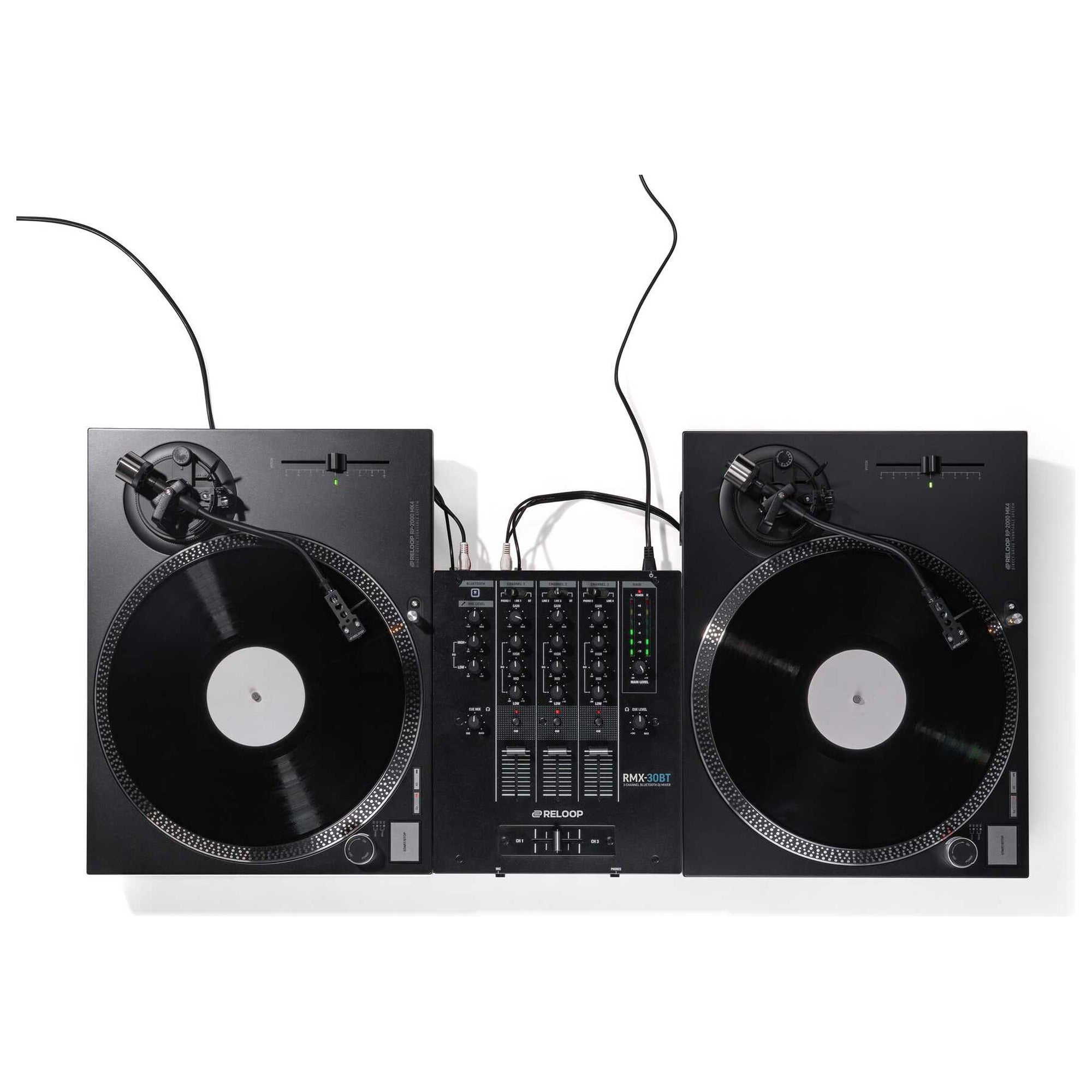 Reloop RP-2000 MK4 Black turntables in a battle DJ setup with a mixer