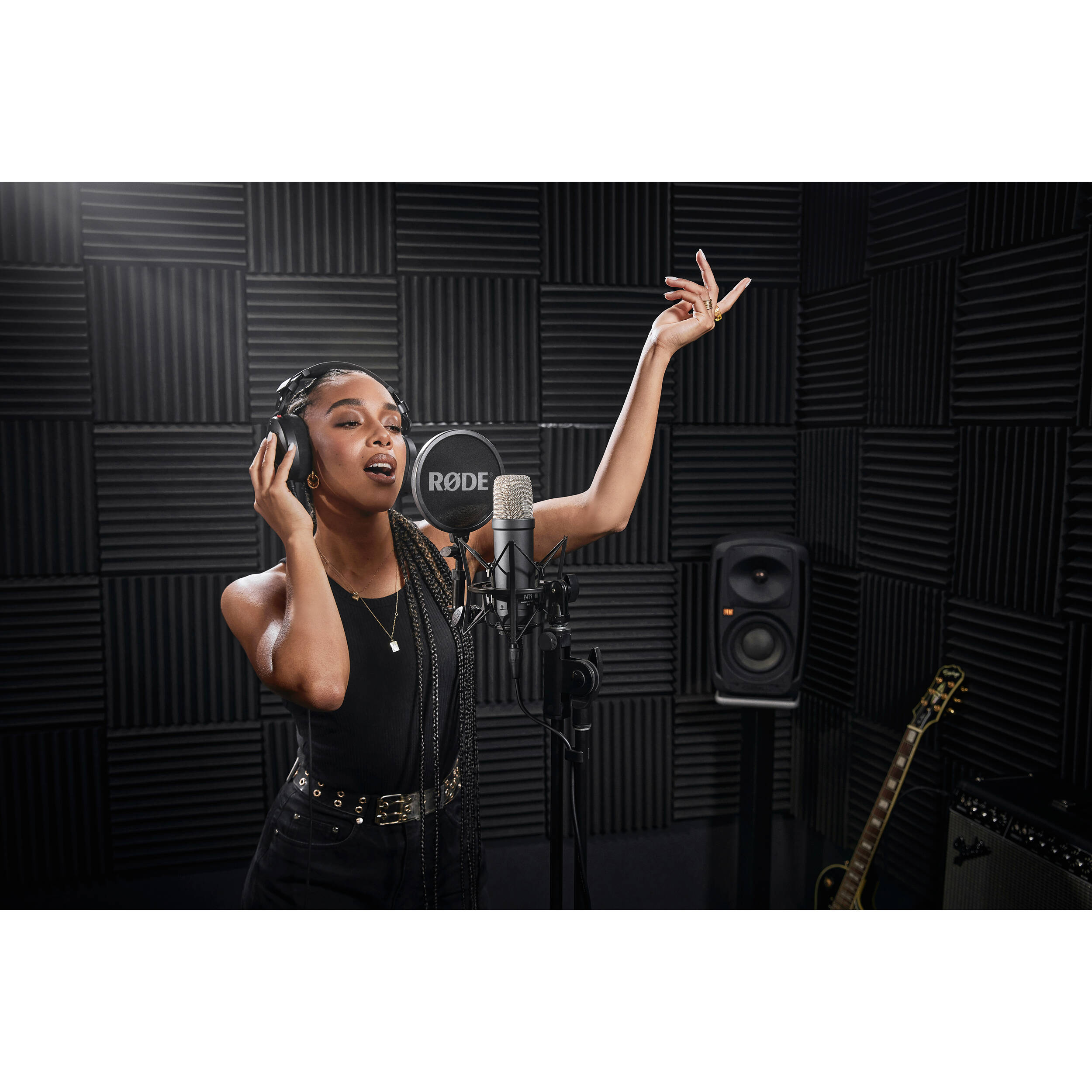 Rode NT1 Signature Series condenser microphone, in silver, close-up