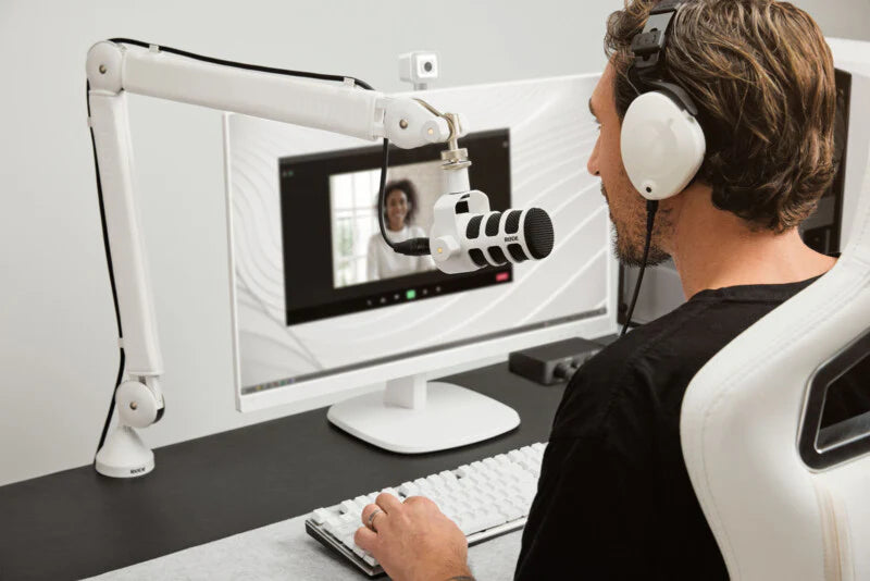 Rode PodMic dynamic microphone, lifestyle