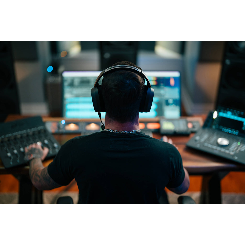 Sennheiser HD 490 Pro Plus studio headphones, black.