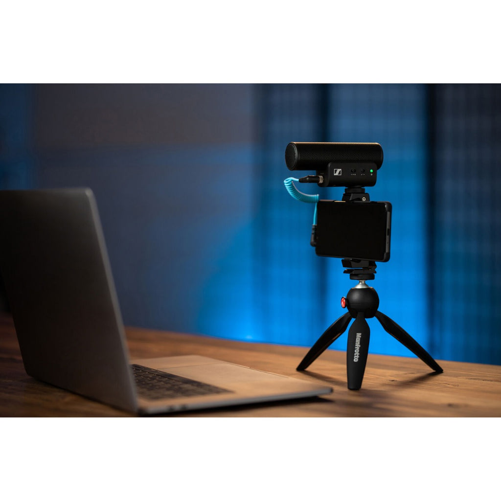 Sennheiser MKE 400 MK2 camera microphone, kit overview
