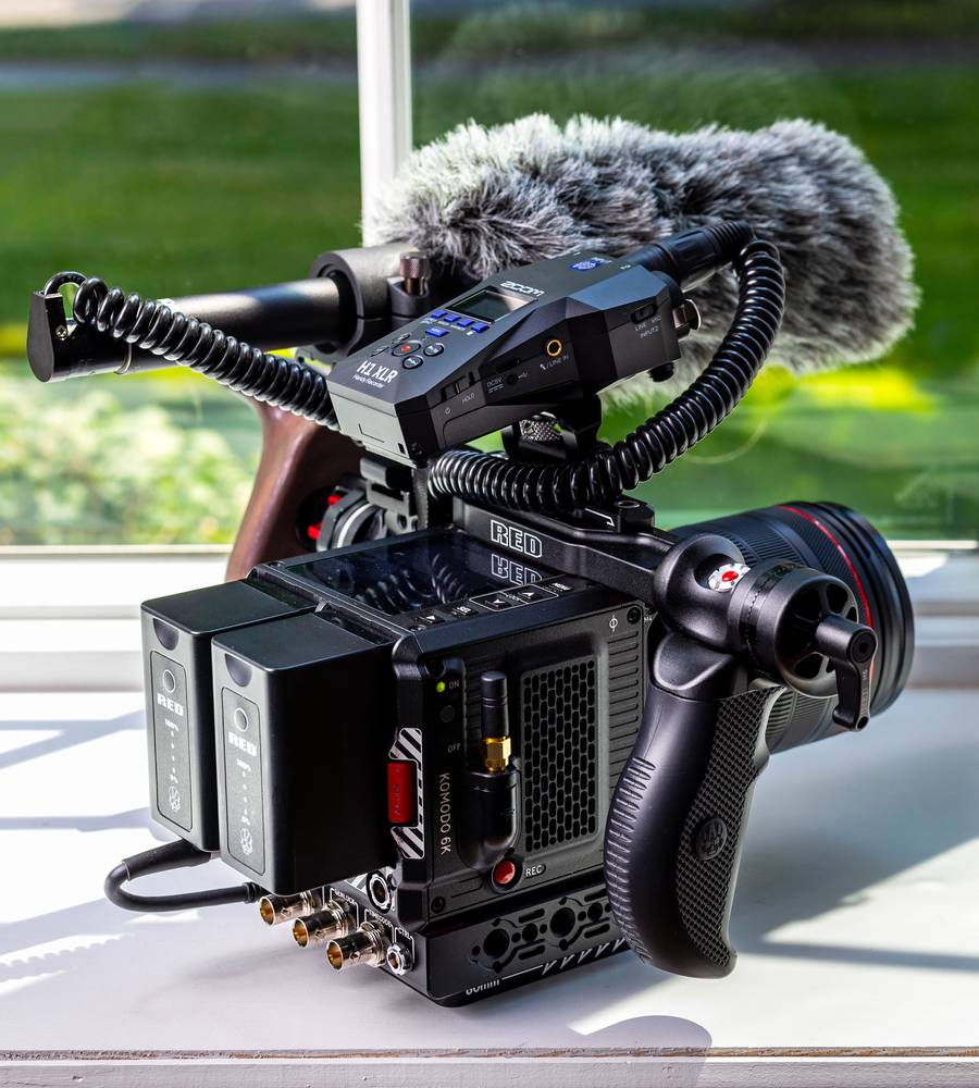 Zoom H1 XLR field recorder.